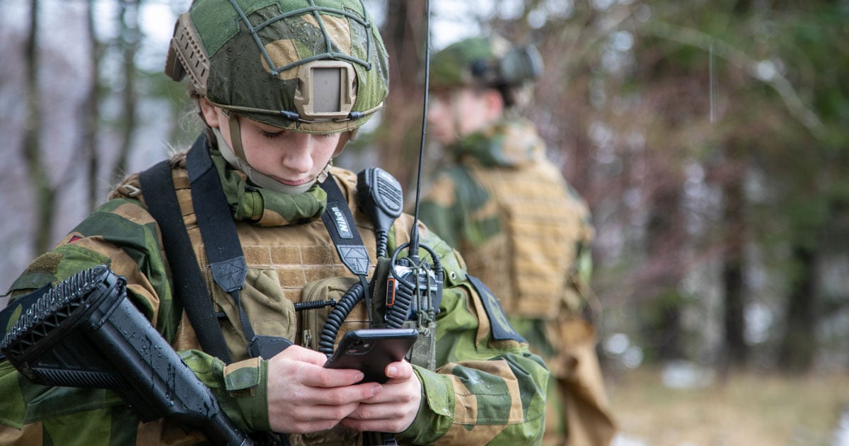 Samarbeider med Forsvarsmateriell for et tryggere Norge