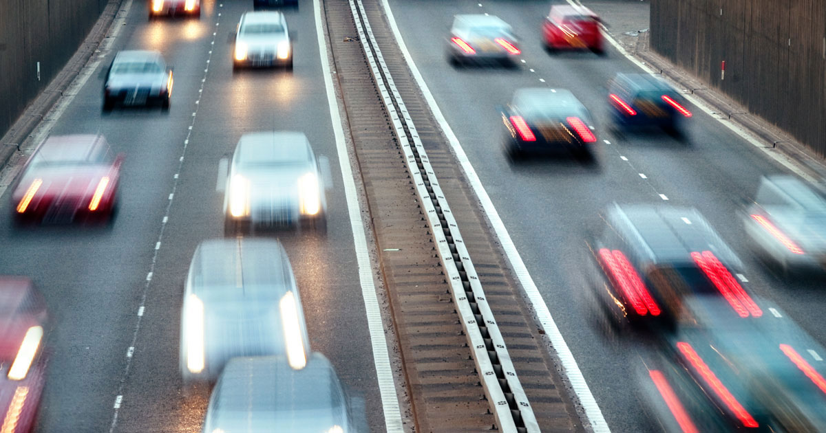 Slik gjør mobilsignaler trafikken tryggere og grønnere