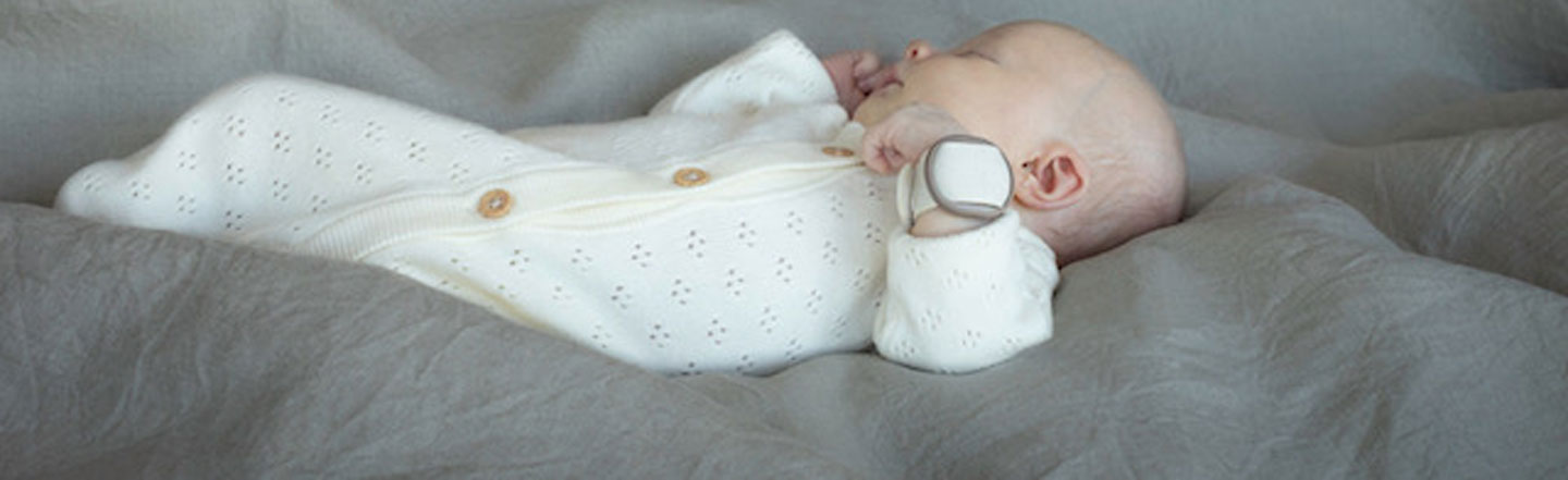Bakgrunnsbilde for Sikter høyt med banebrytende babycall