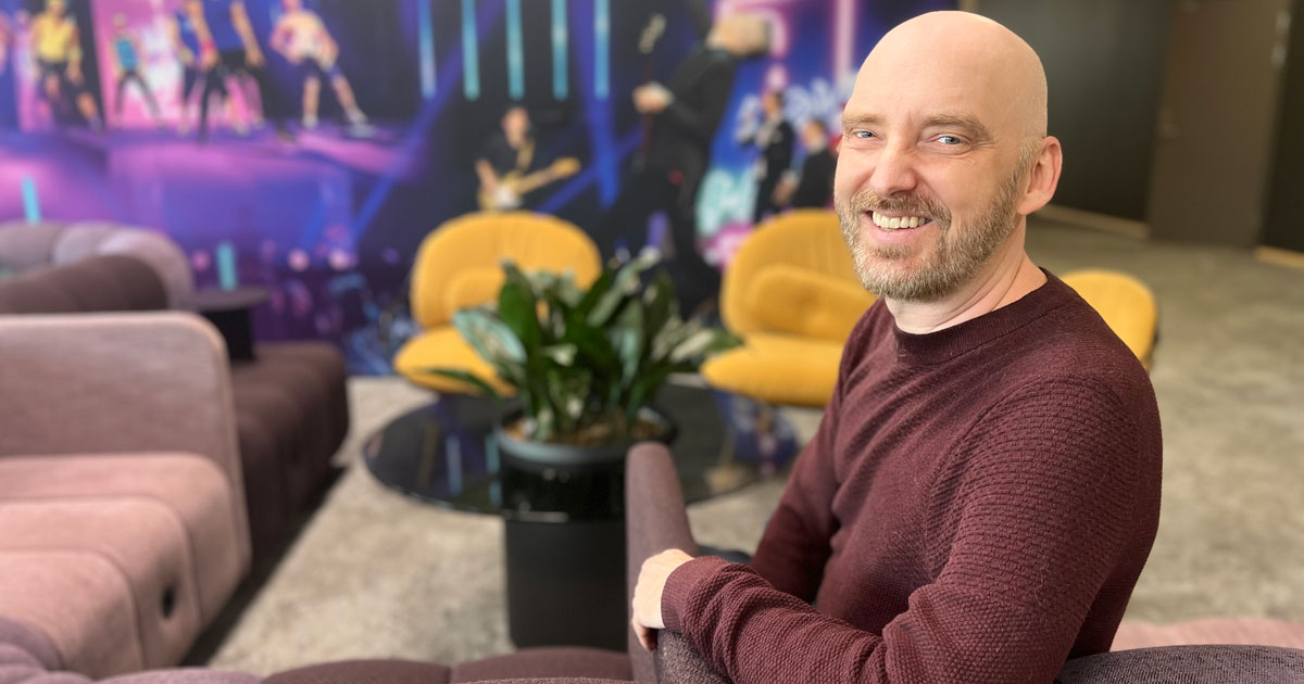 Morten Falck i Telia smiler mot kamera