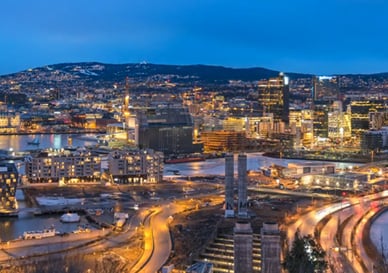 Bilder over Oslo på kvelden