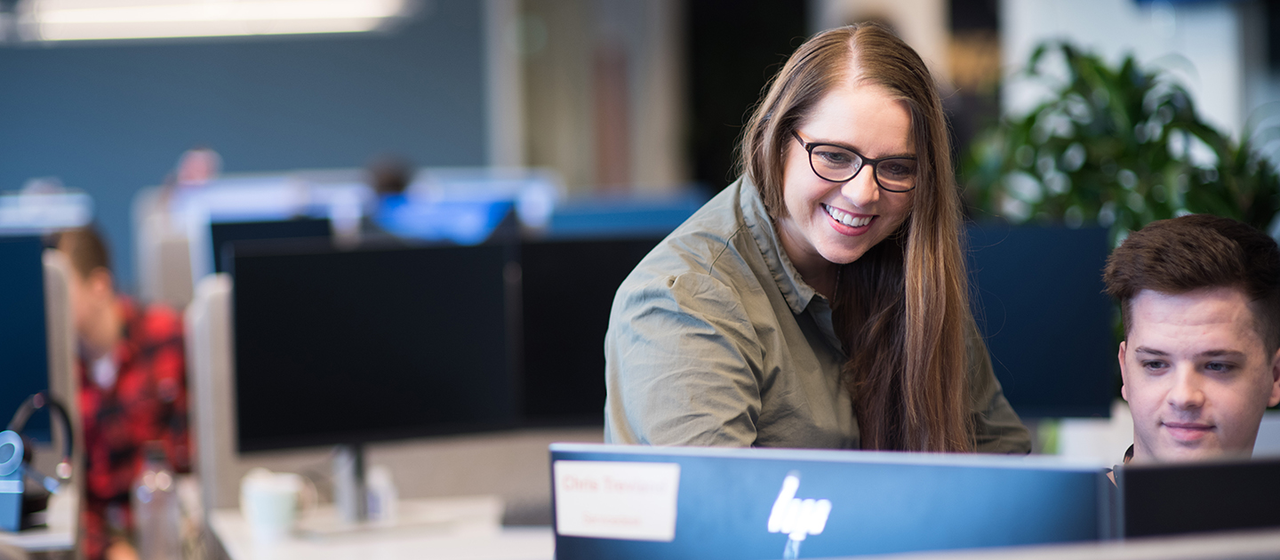 Bente Halvorsen leder Servicedesken hos Upheads.