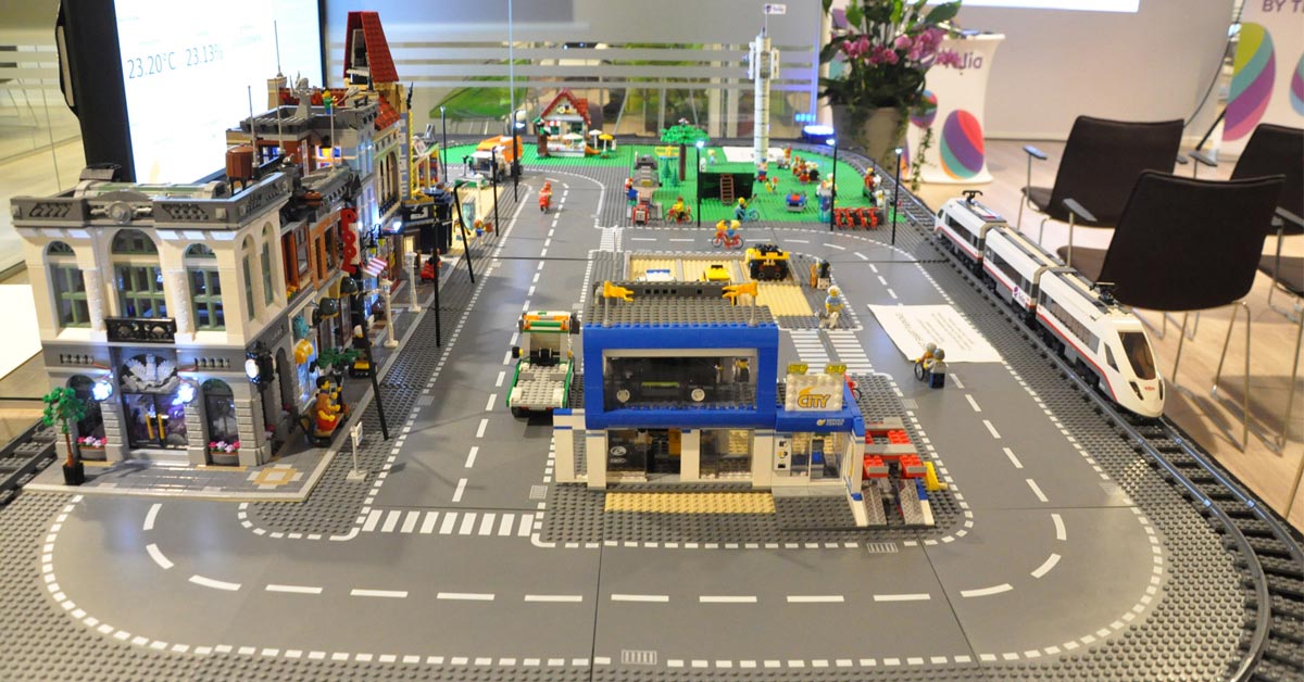 Telia Town, Telias egen smartby i lego. Foto: Telia.